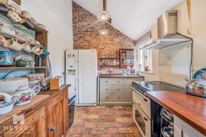 Vaulted Ceiling- click for photo gallery